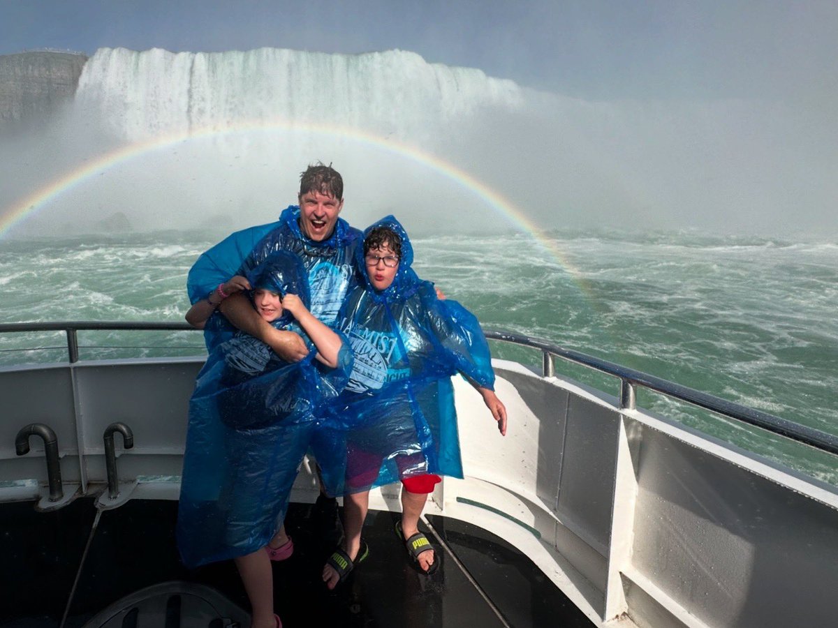 Mrs. Clot WAHS tweet media