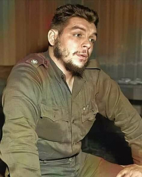 Ernesto Guevara: Si el comunismo descuida los hechos de conciencia puede ser un método de repartición, pero deja de ser una moral revolucionaria.
#UnidosXCuba