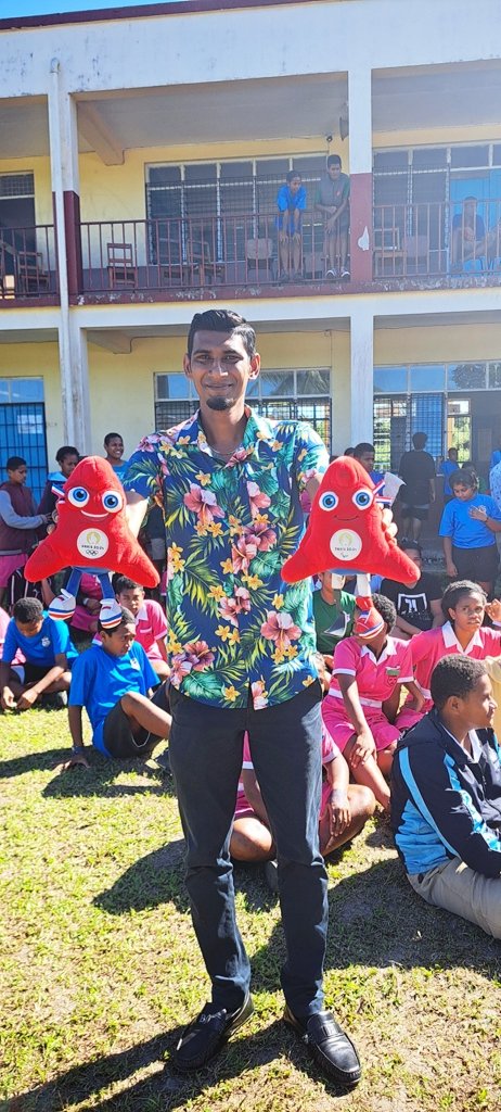 The Olympic and Paralympic Mascots, the Phryges continued its schools tour with Pt. Vishnu Deo Memorial Primary School educating students on the Olympic movement before departing for the Olympic and Paralympic Games in France in July.
#TeamFiji #InspireFiji #Paris2024 #thePhryges