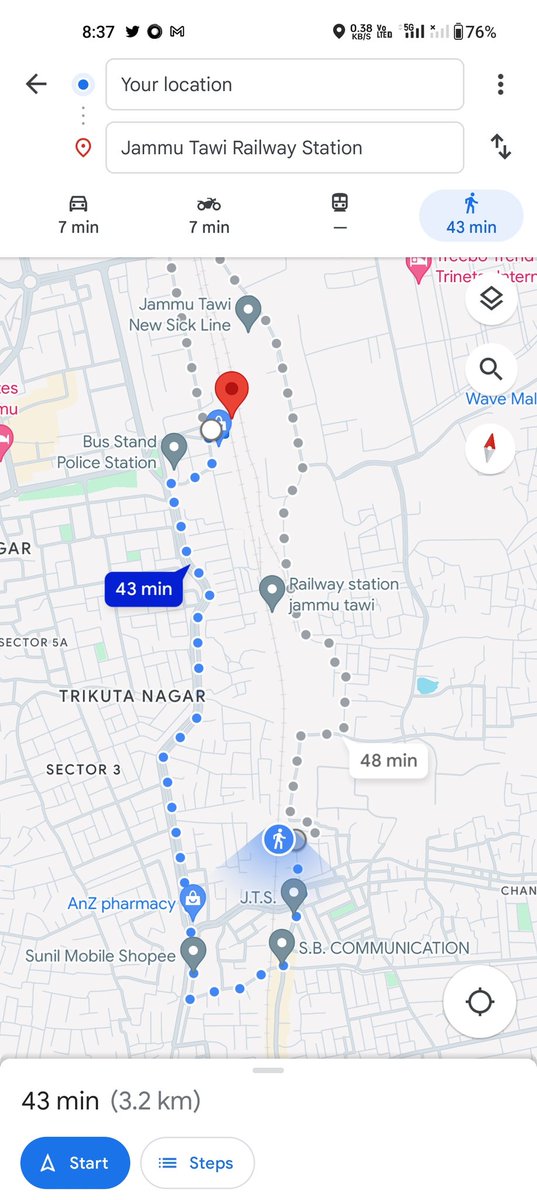 ManishB0912's tweet photo. @IRCTCofficial @RailMinIndia @AshwiniVaishnaw
How ridiculously Indian Railways is working 
Without reaching the destination official portal of Indian Railways is showing the train to be reached at destination. Unnecessarily delaying the train and online showing it to be reached. https://t.co/eqdJsUtmwV