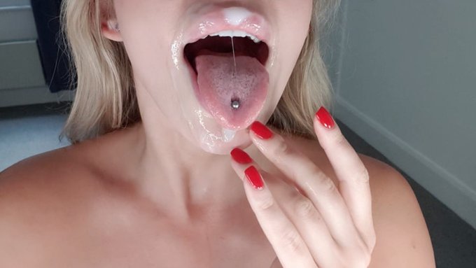 VID SOLD! I Love to deepthroat 🔥 Check it out! https://t.co/LvqDlaAQmH #MVSales @manyvids https://t.<a href="/tag/mvsales"class="tags"><span>#mvsales</span></a>