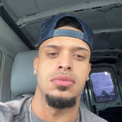 vertFL's tweet photo. #NewProfilePic https://t.co/6bRyX5VbSf