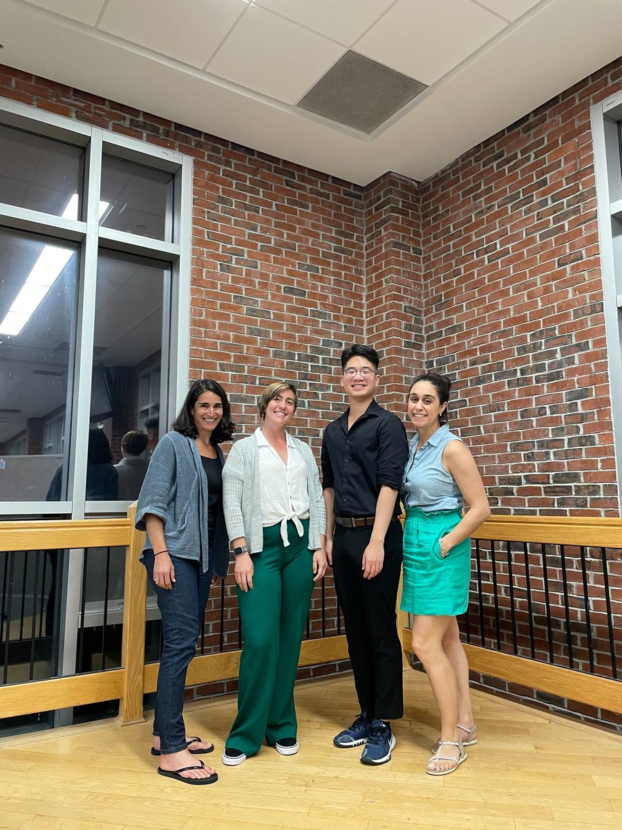 Last night at the Metallocofactors GRC and the Shafaat group is still going strong! What an awesome conference! Thanks Kyle and Kelly! <a href="/ManesisLab/">Manesis Lab</a> <a href="/effiechristina/">(Dr) Effie Kisgeropoulos</a> @LancasterLabCU <a href="/Kelly_N_Chacon/">Kelly Chacón</a>