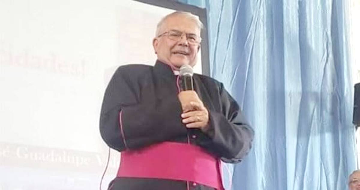 Radio_Zocalo's tweet image. Sale de terapia intensiva el Padre Pepe; le detectan padecimiento crónico 
tinyurl.com/52a9a6x2 
#PadrePepe #EstadoDeSalud #TratamientoMédico #DiócesisDePiedrasNegras