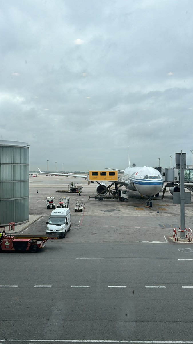 dmitryzaets's tweet image. On my way to Amsterdam.
See you at #ReactSummit and #c3fest!