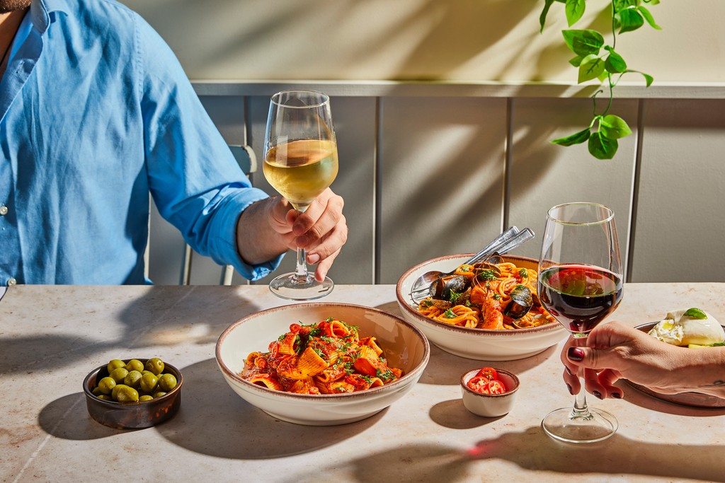 Work for <a href="/pastaremoli/">Remoli</a> 🍝
Food stylist <a href="/AliceOstan/">Alice Ostan</a>⁠
📸 @TimAktinsPhoto