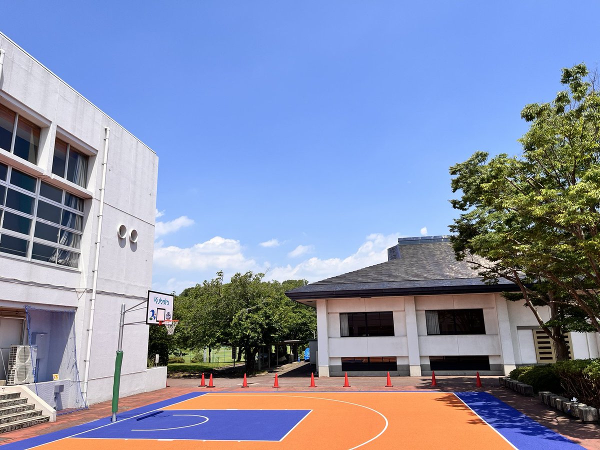 ponkots2125's tweet image. き汗かき日和でした☀️☀️🥵
飛行機がよく通過しますなー✈️

帰る🐸

#つくばみらい市総合運動公園