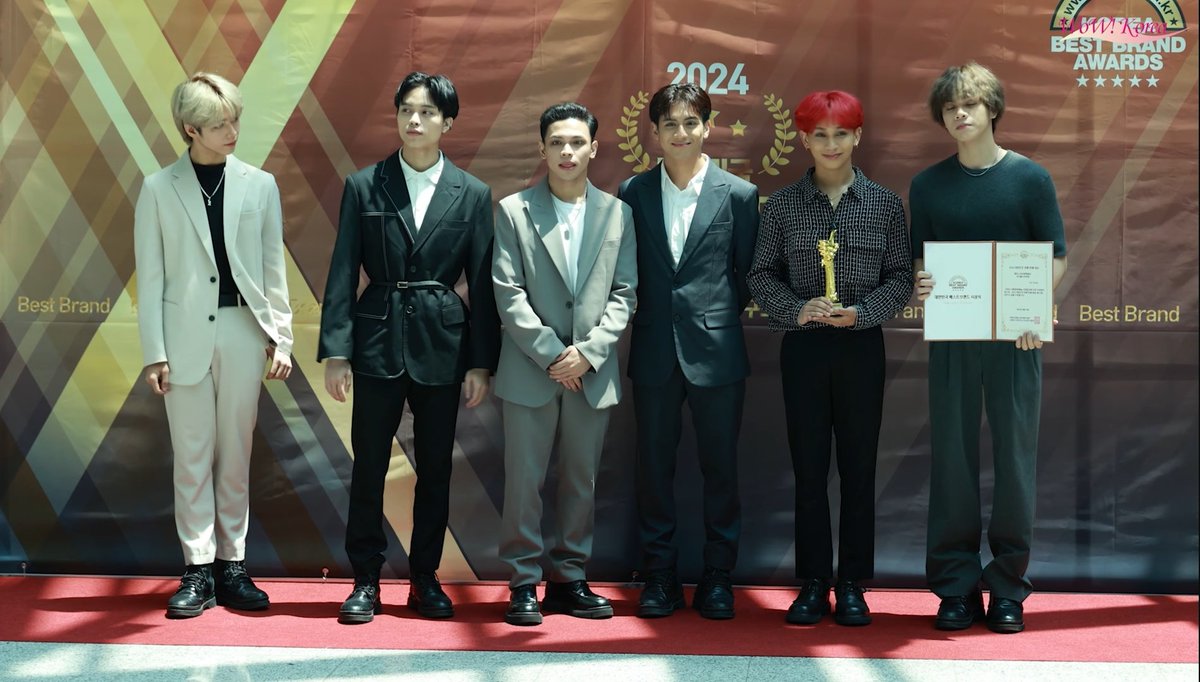 gabvictorioph's tweet photo. PLUUS represents our country in the 2024 Korea Best Brand Award 🇵🇭

https://t.co/S4iuHu6dDu

#PLUUSGab @pluus_official https://t.co/WrvCpWEYOp