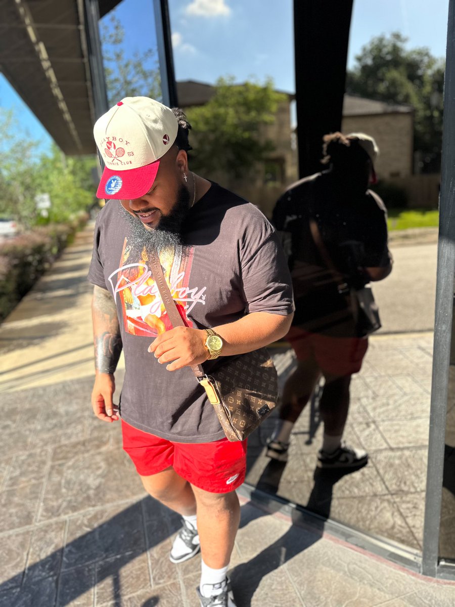 MackStylz's tweet photo. Houston, TX always a vibe 😎 

 #houstontx #explore #viral #fyp https://t.co/UDDjSBchrr