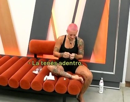 qumirassoreta2's tweet photo. @melanierocknr Great father!! Dario no ayunaste,Devoraste  lobo viejo. El tipo sabe jajjajajjj se creian que estos pibes
culos cagaos lo estaban manipulando?? Jajajjaja mientras ellos iban por un vino ,Dario ya tenia resaca 😂😂. Fue tan despacito que se dieron cuenta cuando la tenian adentro https://t.co/4hGvYoOcXH