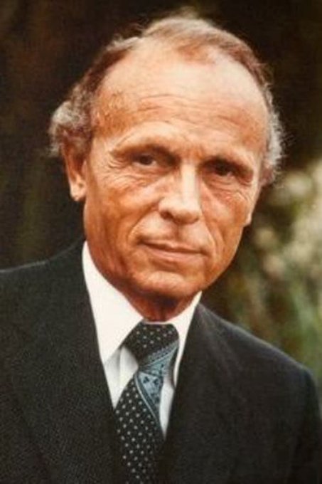 Drop a duo you want to get DP&rsquo;d by. I&rsquo;ll go first: forensic files guy &amp; unsolved mysteries guy. https://t