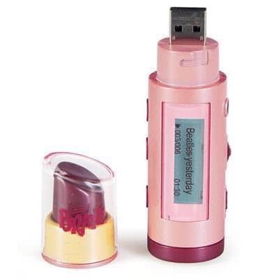 groovisphere's tweet image. can’t stop thinking about the bratz liptunes MP3 players (2007)… what ever happened to technological innovation?