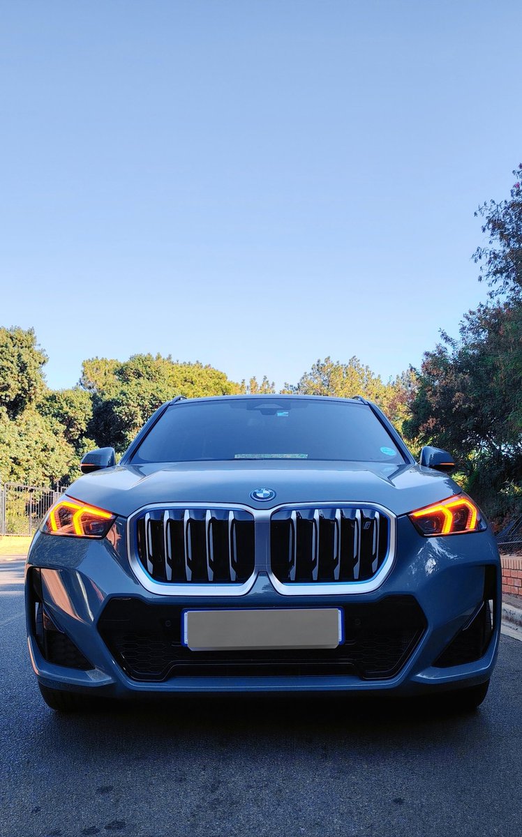 Mashele333's tweet image. Front-end Friday