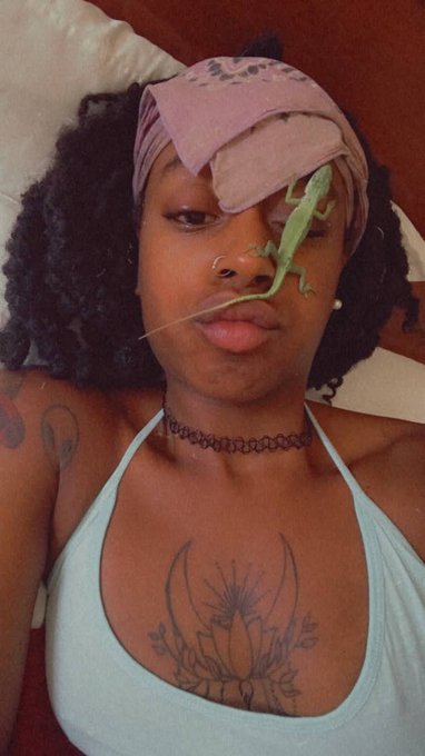 Eye miss my Zac-Zac 😩😩🥺🥺 https://t.co/vGL3GdoGZD<a href="/tag/forthefuckofit"class="tags"><span>#forthefuckofit</span></a><a href="/tag/needdat"class="tags"><span>#needdat</span></a><a href="/tag/lickmefromdaback"class="tags"><span>#lickmefromdaback</span></a>