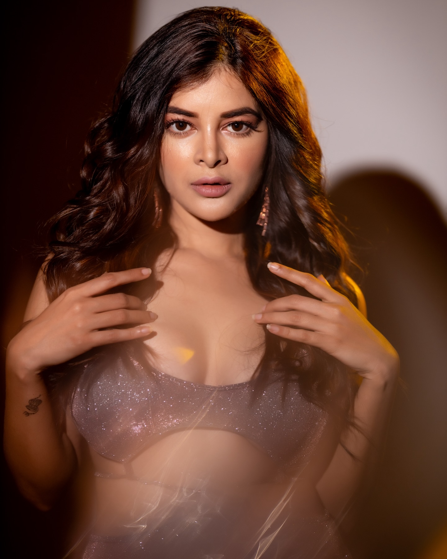 GQAnBZOaoAA7vpL?format=jpg&name=large