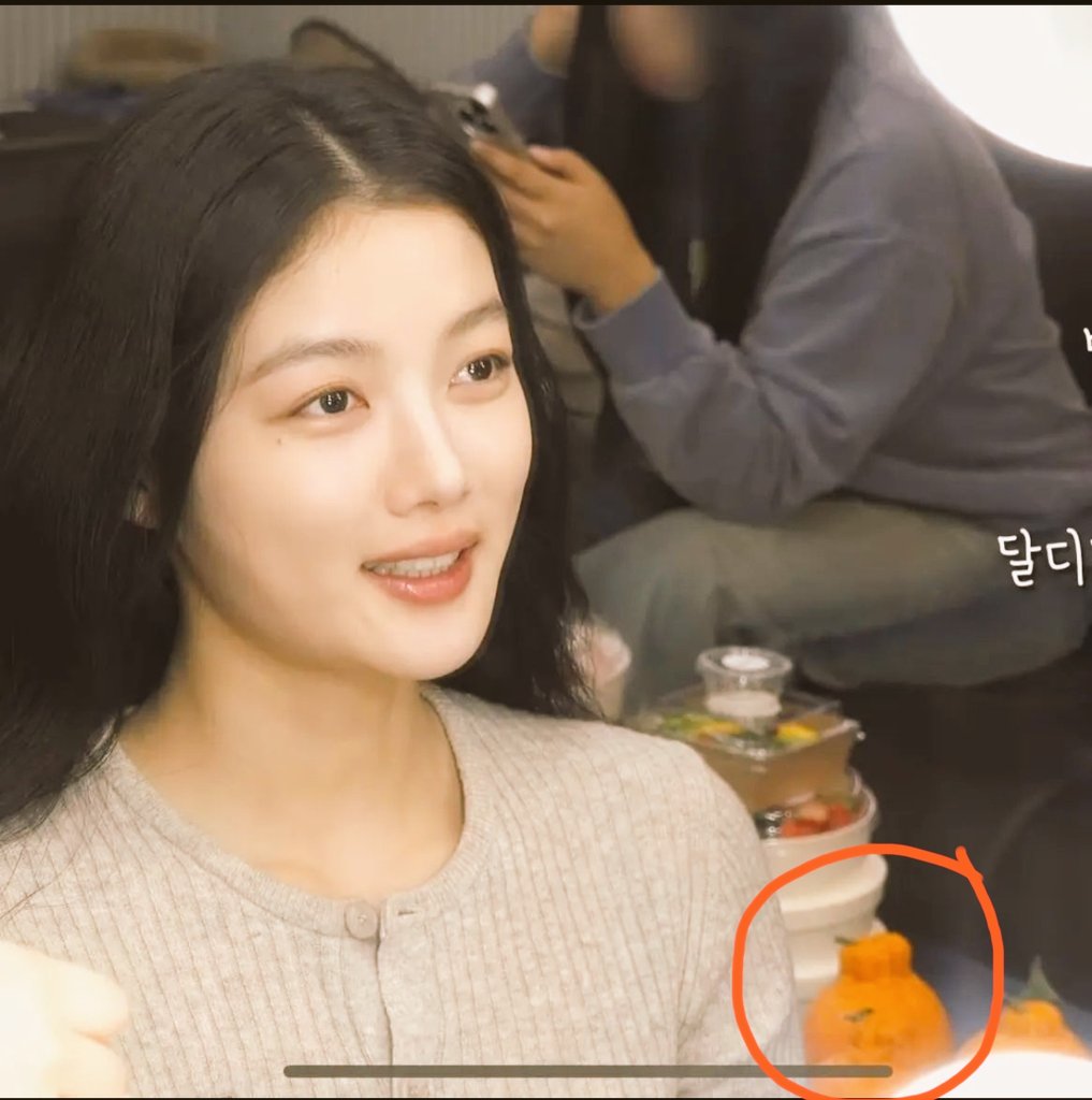 เผื่อใครไม่รู้....รู้ยังๆๆๆๆๆ👀👀🧐
ส้มจ้าส้ม.....ส้มเซจู🍊🍊🍊
ของฝากนะเห็นแล้ว ..😁😈✌️
เจ้าของที่ซื้อมายังไม่เห็น🐶🦅🦅