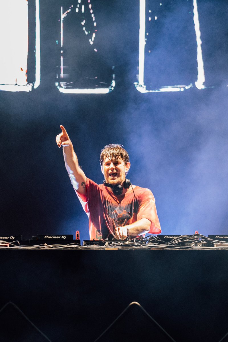 Ultra Bali tweet media