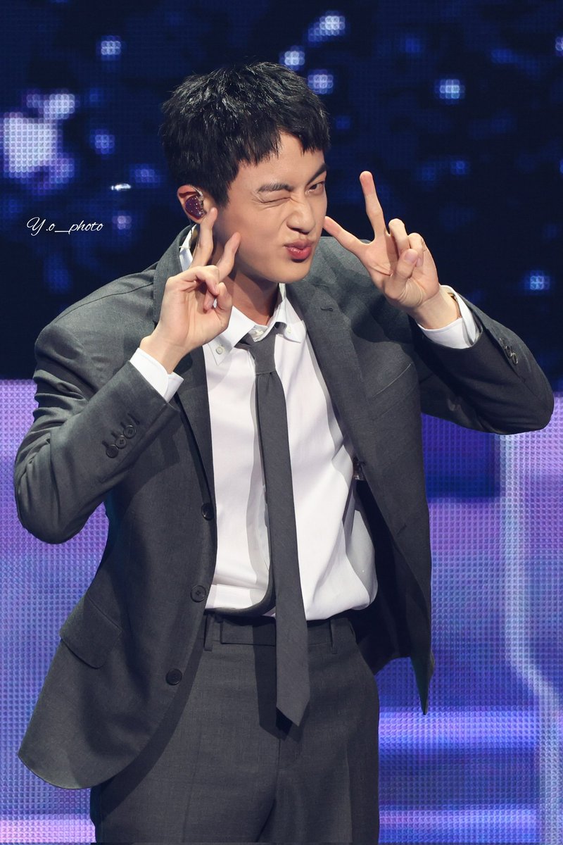 yo_photo_'s tweet photo. 240613 (HD)

#방탄소년단진 #김석진 #석진 #진 #BTSJIN #JIN @BTS_twt https://t.co/E57QtCALUt