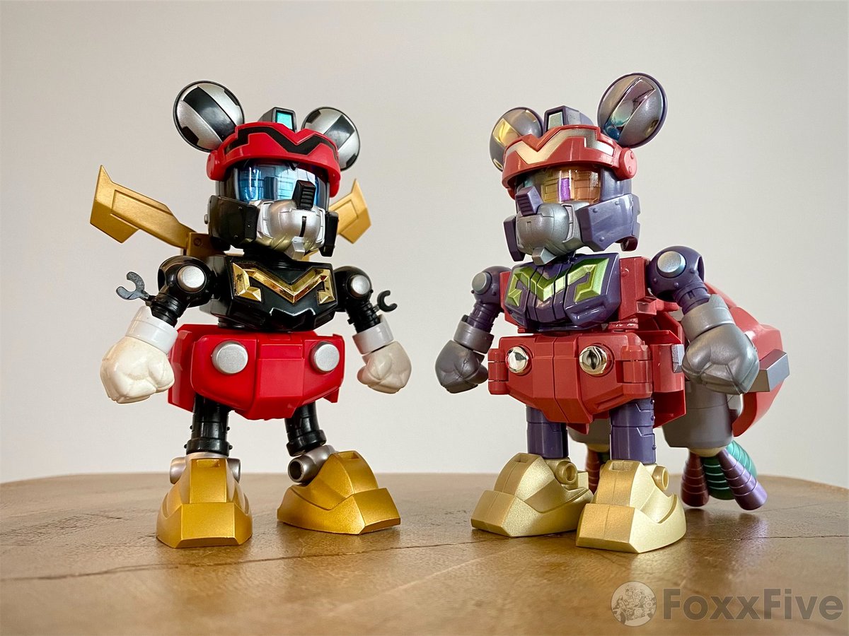 foxracingfive's tweet image. Finally had some time to unbox and check out Mickey &amp;amp; Friends. #disney100 #mickey #tamashii #chogokin