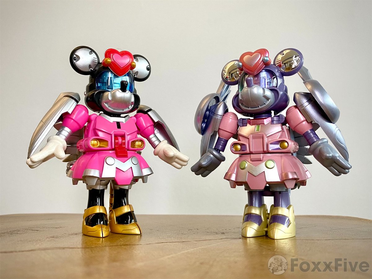 foxracingfive's tweet image. Finally had some time to unbox and check out Mickey &amp;amp; Friends. #disney100 #mickey #tamashii #chogokin