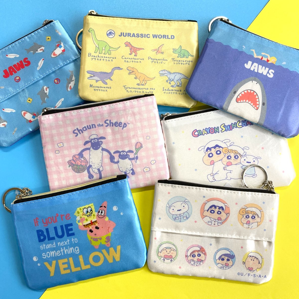 人気キャラクターの ティッシュポーチが新登場✨ ポーチの裏面に