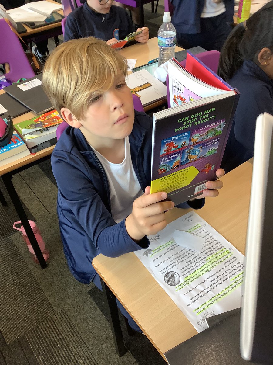 Year 4 have loved choosing their new Reading for pleasure books after a brilliant session with Lisa, John and Russell as part of the Young Readers event today. Lots of great ideas shared about how to creative when writing a #YoungReadersProgramme <a href="/GarstonCE/">GarstonCE</a> <a href="/RainbowEduMAT/">Rainbow Education MAT</a>