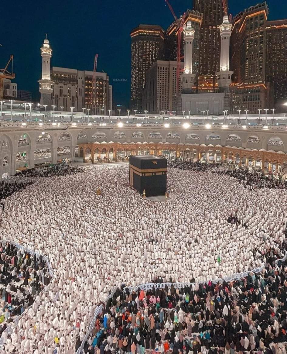 ARYSabirShakir's tweet photo. اللہ کے گھر میں عازمین حج کی حاضری https://t.co/IhdnDZcngL