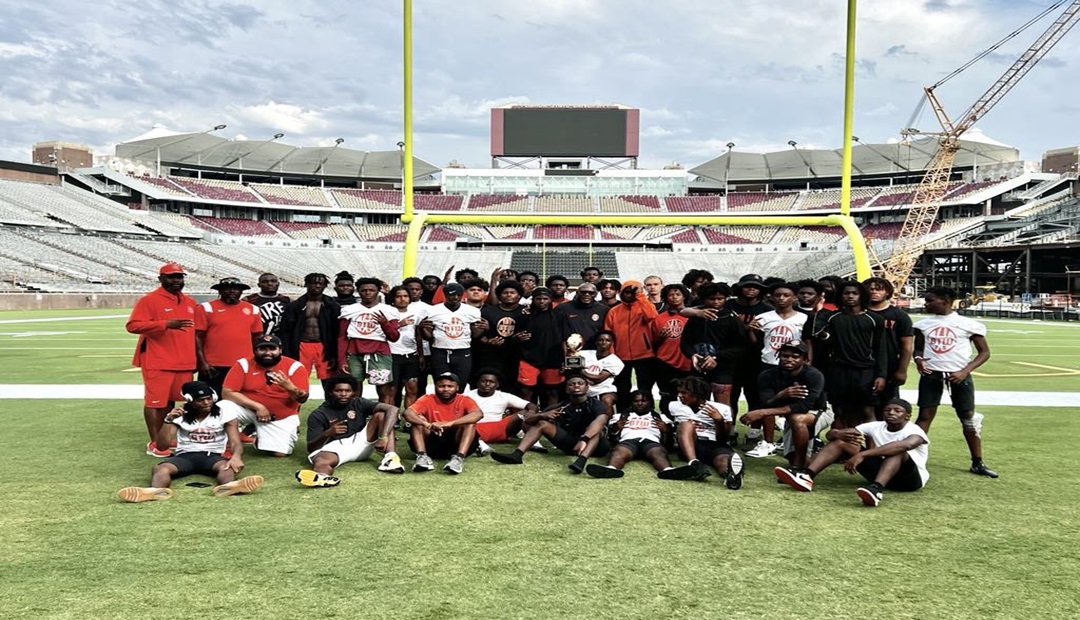 Blustein Recruiting (@larryblustein) on Twitter photo Booker T. Washington Is Back - Again! larryblustein.com/news/booker-t-… <a href="/DanLaForestFB/">Dan LaForest 🏈</a>
<a href="/MiamiBTW_FB/">BTW F-5 TORNADOES</a> <a href="/NylanMaine/">Nylan Maine</a> <a href="/Jakaurri_9/">Jakaurri Carter</a> @HentonSwift @KingLeite1 <a href="/__TK1__/">THOMAS DERICHO.</a> <a href="/benhanks_/">Ben Hanks lll</a> <a href="/20Begreat1/">Santonio Chatman</a> <a href="/JaylenBlackwe13/">Jaylen Blackwell</a> <a href="/jumariBarthele/">jumari barthelemy</a> <a href="/DamarWilliamsF5/">Damar Williams™️ Man Of God✝️</a> Booker T. Washington Is Back - Again! larryblustein.com/news/booker-t-… <a href="/DanLaForestFB/">Dan LaForest 🏈</a>
<a href="/MiamiBTW_FB/">BTW F-5 TORNADOES</a> <a href="/NylanMaine/">Nylan Maine</a> <a href="/Jakaurri_9/">Jakaurri Carter</a> @HentonSwift @KingLeite1 <a href="/__TK1__/">THOMAS DERICHO.</a> <a href="/benhanks_/">Ben Hanks lll</a> <a href="/20Begreat1/">Santonio Chatman</a> <a href="/JaylenBlackwe13/">Jaylen Blackwell</a> <a href="/jumariBarthele/">jumari barthelemy</a> <a href="/DamarWilliamsF5/">Damar Williams™️ Man Of God✝️</a>