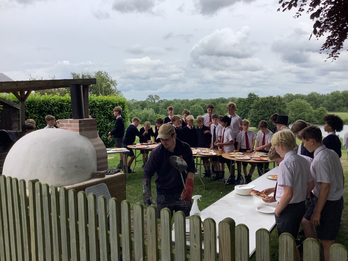 Such a super day yesterday - for our Senior Choir and Orchestra treat we enjoyed a visit from the GAP Festival Opera company and a preview of their production of The Marriage of Figaro. The afternoon was fuelled by handmade pizzas and everyone enjoyed their treat.