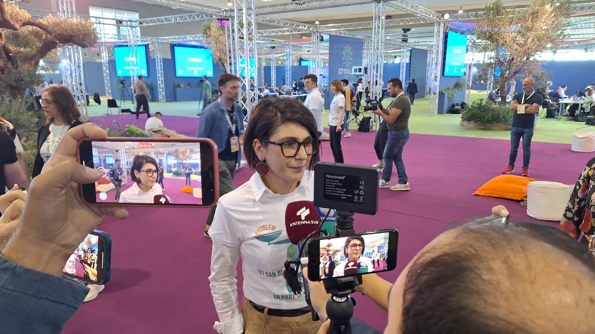 civil7official's tweet photo. Our flashmob attracted the attention of many journalists and media. A great result for C7 which displayed one of the key messages for the G7 in its t-shirts: G7 can be part of the problem or part of the solution #justjustice ๐ #problemorsolution, #G7 https://t.co/5aCynIIYo0