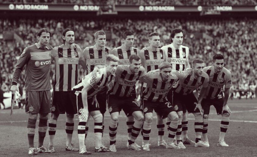 It’s official now !!

0 players remaining from 2013 team 🥺💛

#hummels #reus #Bvb #dortmund #borussiadortmund