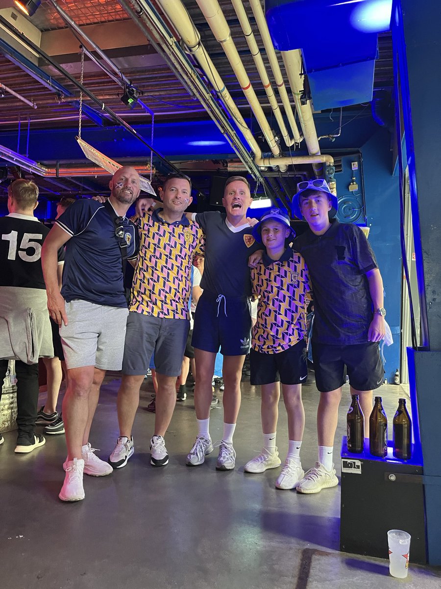 MJScanlan77's tweet photo. Week just keeps getting better -winning penalty for LJ in West final🏆School sportsman award for Sean- then Back stage with @siferry8 at @opengoalsport goal in Munich and now tickets 🎫 for Germany 🇩🇪 game - Happy Birthday 🥳 Sean ❤️ https://t.co/g2C19fvlIZ