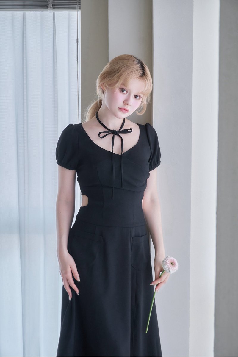andmary Sara cachecoeur dress beige
