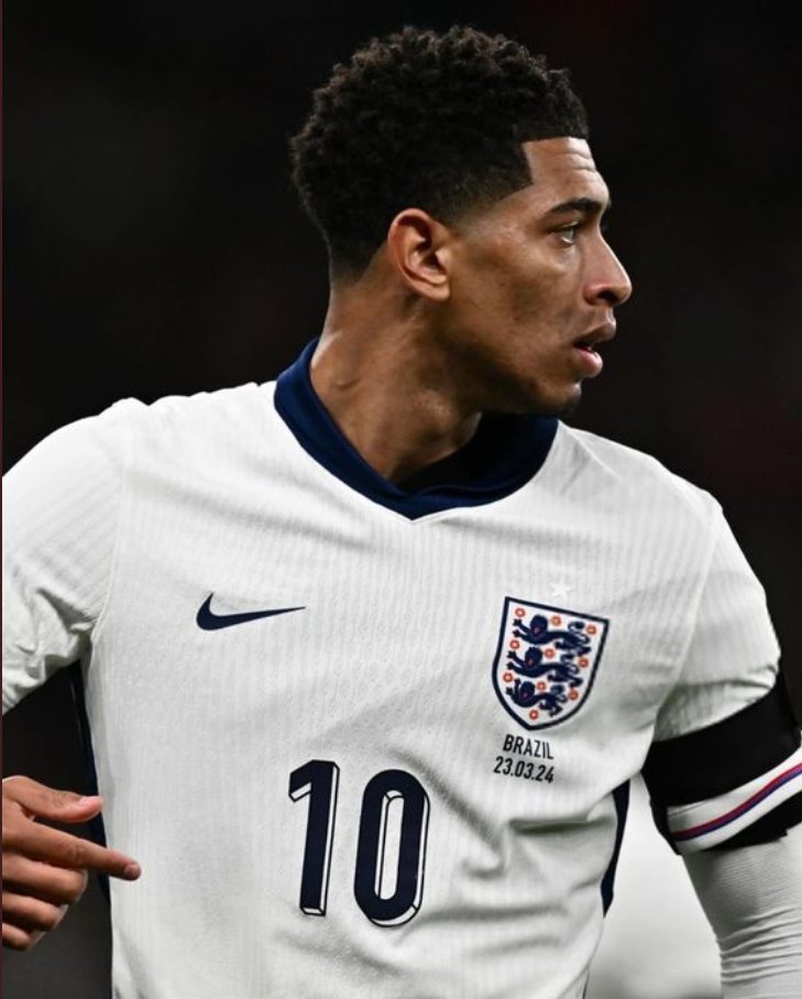 🚨SORTEO EUROCOPA🪄🚨  

🆕 Ya esta aquí la #Euro2024 y por eso…. 

👕 Camiseta A ELECCIÓN para el ganador‼️  

👉 Para participar: • RT + Follow a <a href="/Hispadrops/">Hispadrops Retro</a> y a <a href="/AnaliticaLaLiga/">Analítica Fantasy</a>  

🎁 Recuerda que puedes conseguirla en hispadrops.com ✅📥  

🍀 El ganador se dará el