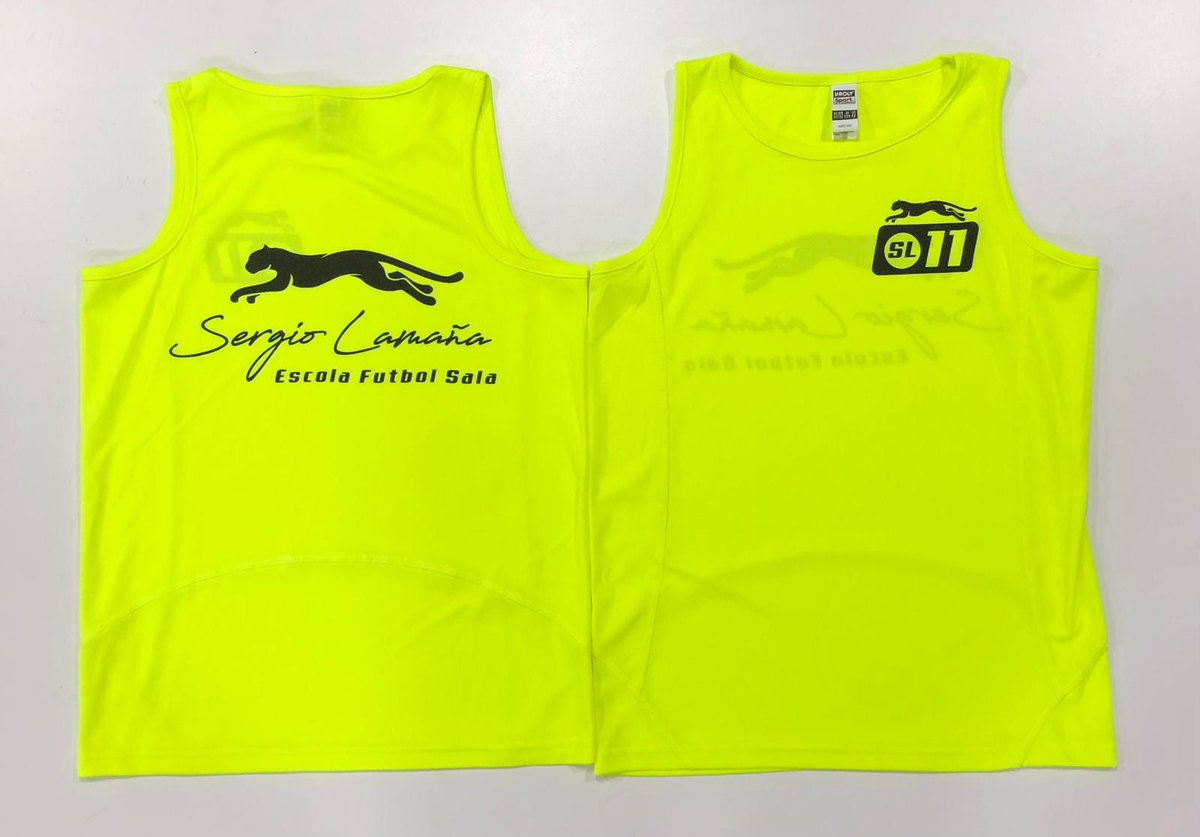 Nou disseny
Samarreta d'estiu 
@escola_sl11 

#play #play2015 
#futsal #futbolsala #SL11 #LH #lhospitalet 
#cloenda #temporada #obsequi #equip #companys