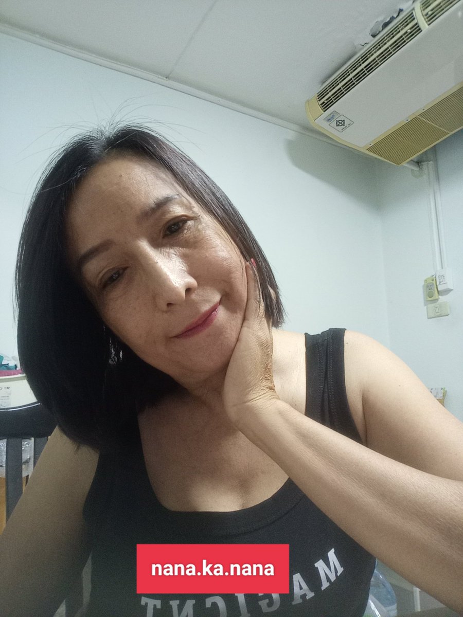 SmaSac79644's tweet photo. มาค่ะวันศุกร์หย่อนใจมาผ่อนคลายกันค่ะ #นวดห้วยขวางนวดประชาราษฎร์บำเพ็ญนวดสุขุมวิทนวดอโศกนวดทองหล่อนวดสุทธิสารนวดพระรามเก้า https://t.co/uLW9Wuxncc