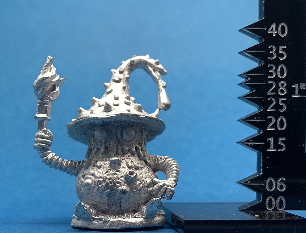 LittleSoldierCo's tweet photo. Just released… a Myconid adventurer (Slug Wizard!) in the Dungeon Adventure range…

https://t.co/w6XP2TokKR https://t.co/g92tDKLaMo