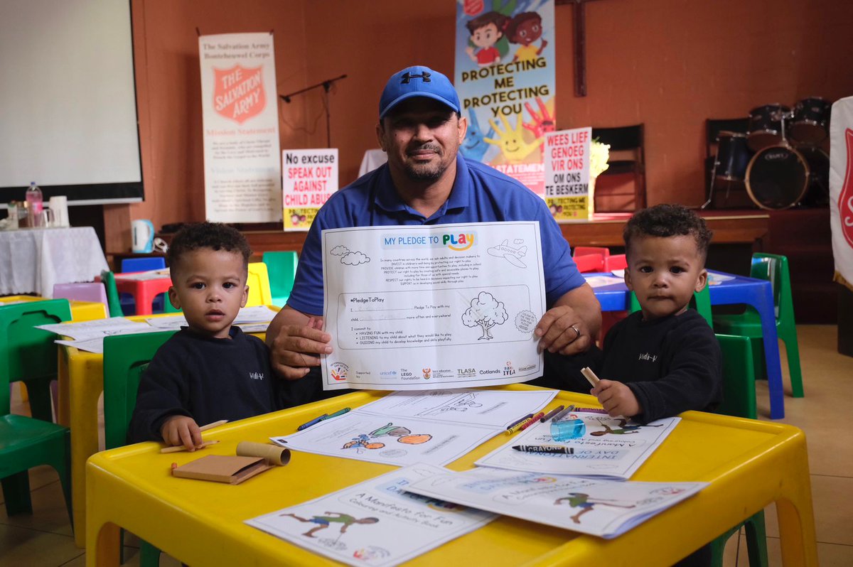 "I pledge to play with my child more often &amp; everywhere..."

On #InternationalDayOfPlay we asked parents &amp; caregivers to join us in taking the #PledgeToPlay &amp; commit to having fun with their children. 

We're so happy to see the many pledges made from around the country💙.