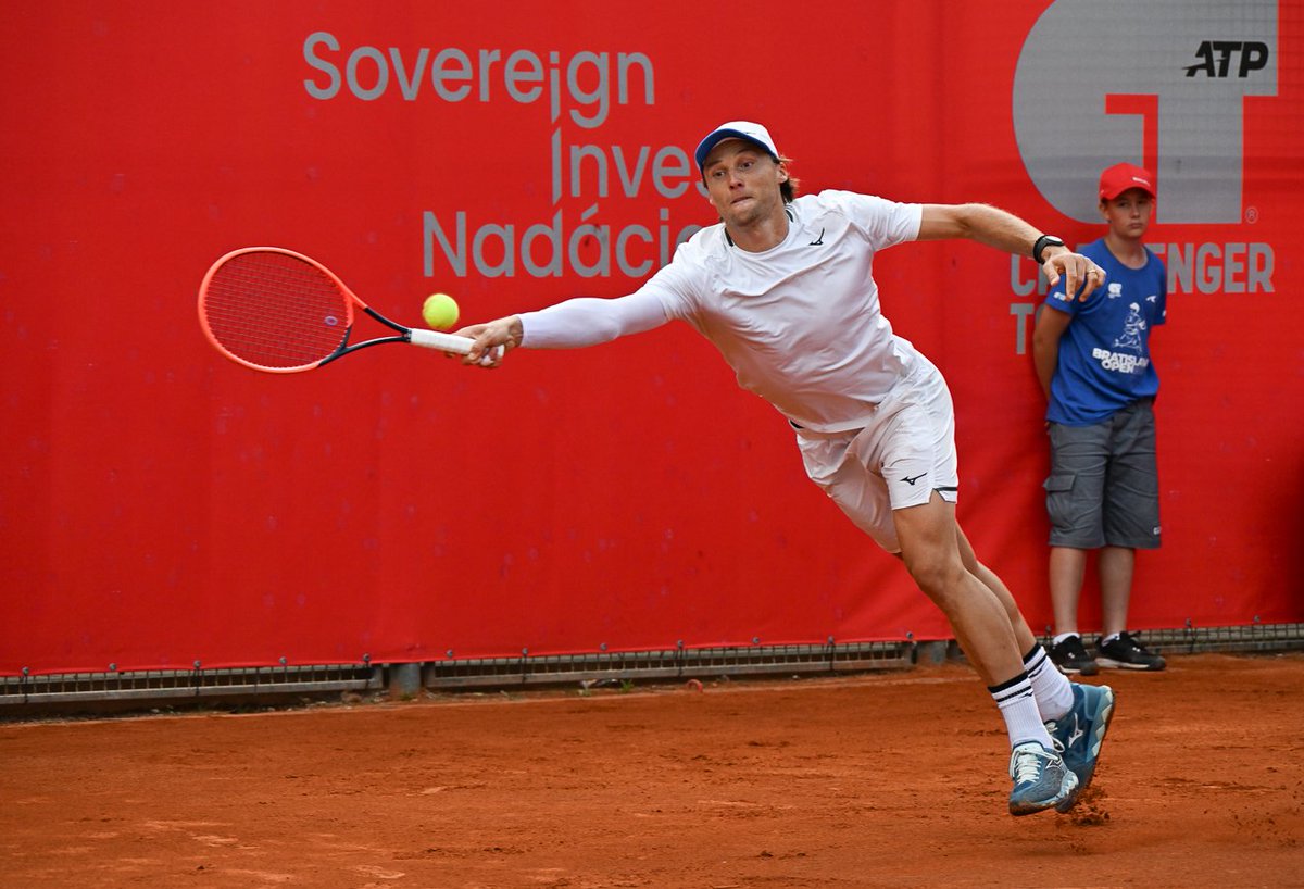BratislavaOpen's tweet photo. #JozefKovalik 🇸🇰🎾😊
.
.

.
.
.
.
.
.
@ATPChallenger
@BratislavaOpen
#BratislavaOpen #BratislavaOpen2024 https://t.co/7f6TxbLwZP