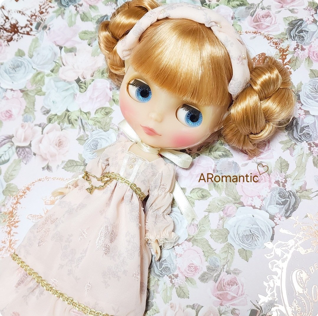 ari_aromantic's tweet photo. ジュリエットワンピース
ジュニームーン代官山駅店の『 Amore bello e fugace～Romeo and Juliet～展 』にて展示販売されます👸
ロミオとジュリエットといえば…テイラー・スウィフトのLove storyのMVが大好きです💕
ハッピーエンドなので安心して見れます🤭 https://t.co/uTtNA6uheL