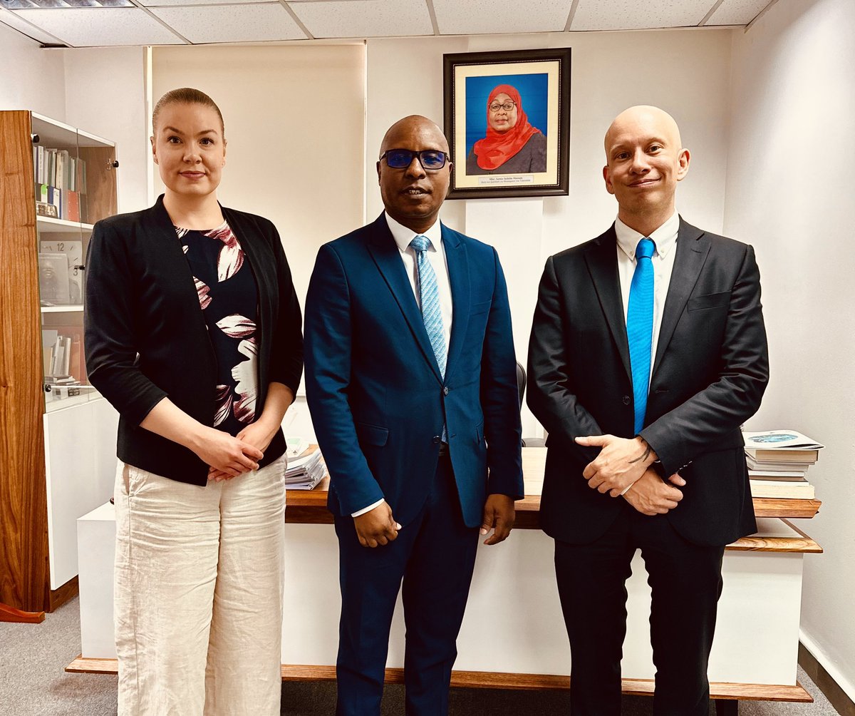 UONGOZI Institute tweet media