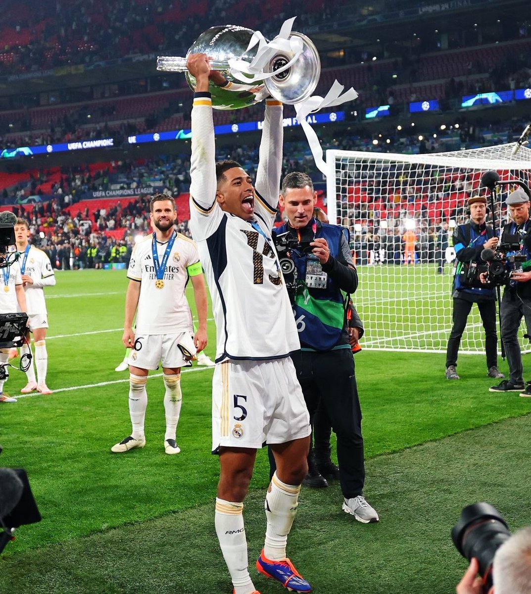 1 Year ago today, loved every moment so far! 🤍 #HalaMadrid