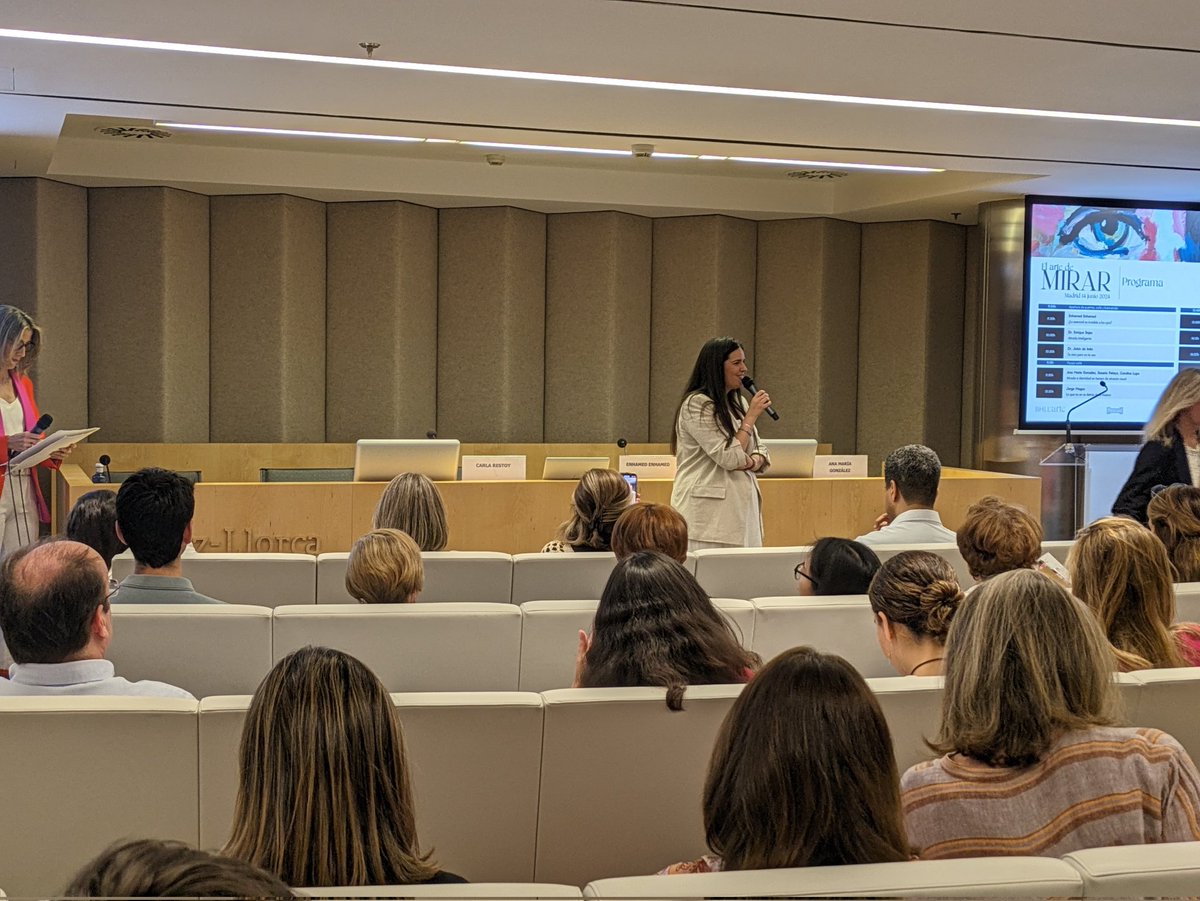 El arte de mirar 
Con <a href="/BoscoArts/">Fundación Bosco Arts</a> <a href="/FundBaluarte/">Fundación Baluarte</a> <a href="/CarlaRestoy/">Carla Restoy ن</a>