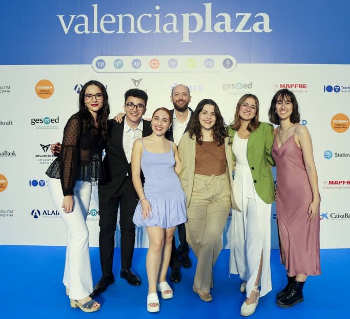 lauraa_giil's tweet photo. 📸 Celebrando el aniversario de @valenciaplaza en el Palacio de Congresos de València

#14AniversarioVP https://t.co/fLK1x5woND