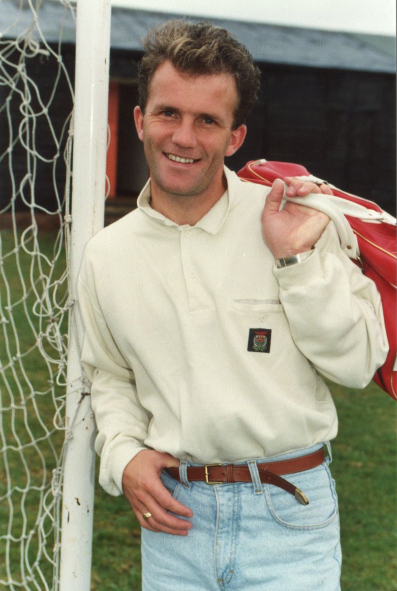 BFC_ExPlayers's tweet image. Happy 65th Birthday today to former Pool winger .... Gordon Owen 

Hope you have a great day Gordon !
👍😀🎂⚽️🍊⛳️🏌️‍♂️

#LovesHisGolf
#TopMan