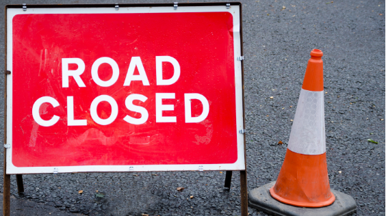 Victoria Way (A320) will close to vehicles in both directions this weekend between Goldsworth Road and Lockfield Drive from 5am, Saturday 15 June until midnight, Sunday 16 June 2024. 🚗

For more information, visit ➡️ ow.ly/Lv7p50SaByx