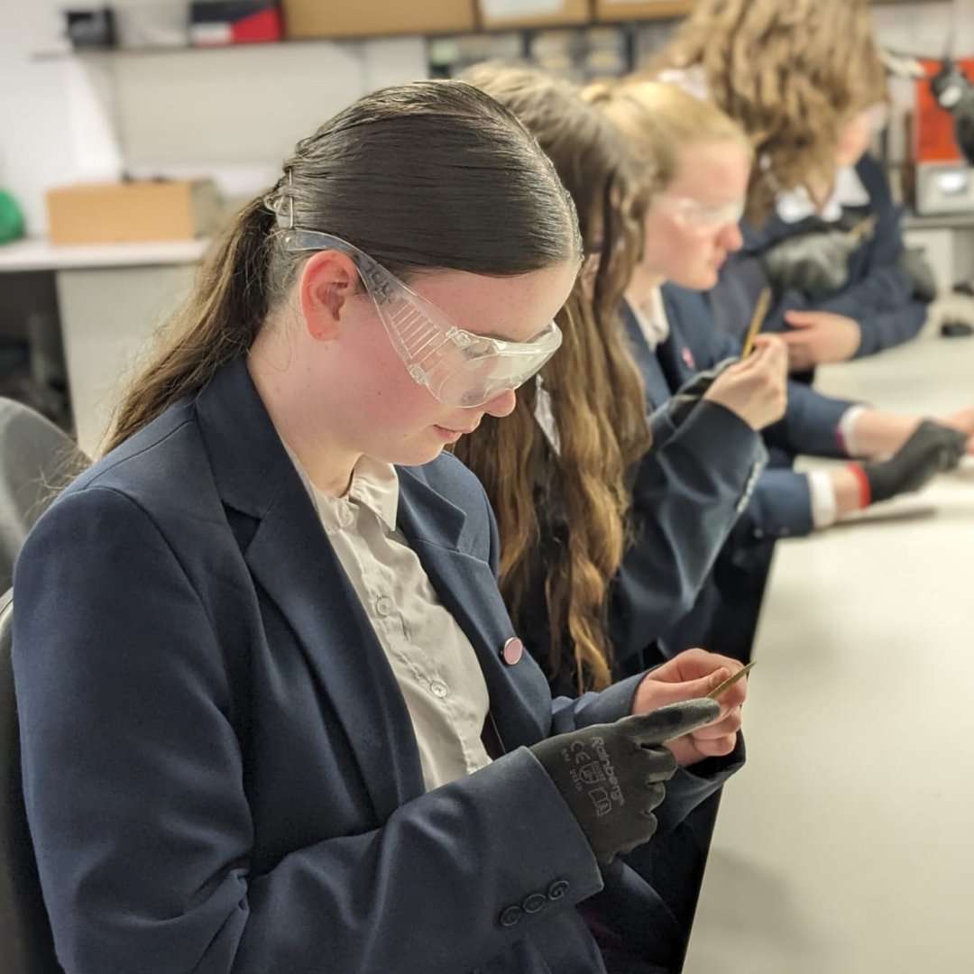 LivAncWorlds's tweet image. Yesterday, Weatherhead High School visited our Department to find out about ancient jewellery making techniques. They made Torcs, Rings and Bracelets in the process! #livuni #jewellerymaking #torcs