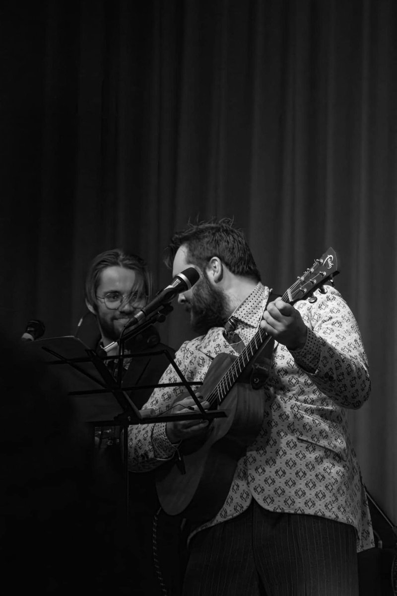 Buckle up for The Hot Disgusting Fried Rubber Transit Van Band.
Playing this year’s Pillage Scream. 6th July @twentyone_southend 

gofund.me/98dbd6ac