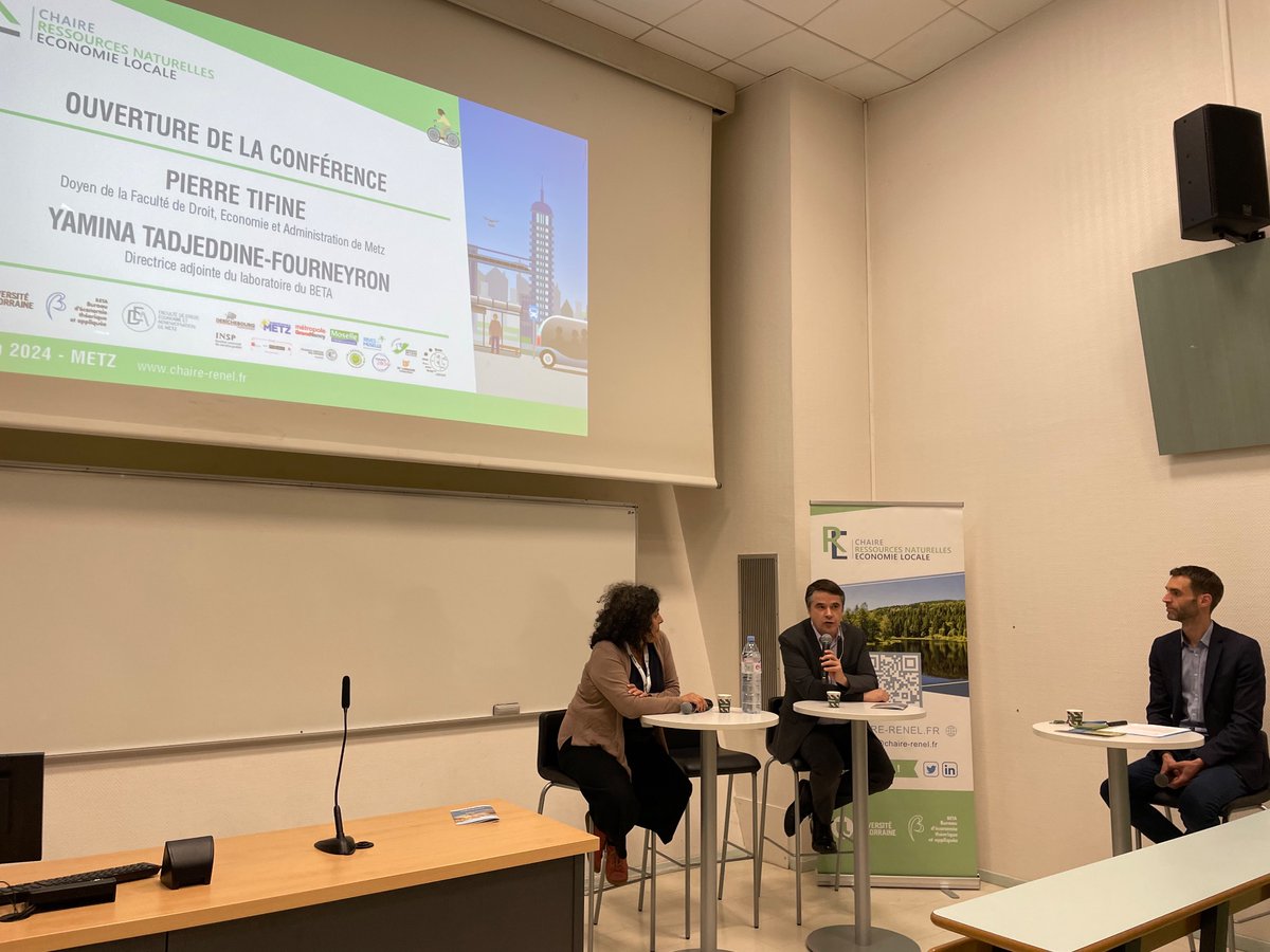 Alexandre5412's tweet photo. C'est parti pour la conférence de la @ChaireRenel ! @beta_economics https://t.co/MFw7n2SxHi