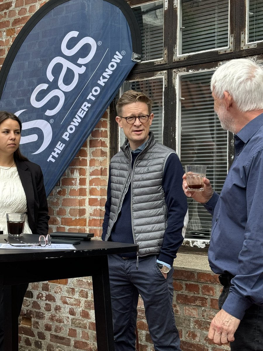 Danske Bank Danmark (@danskebank_dk) on Twitter photo LIGE NU: Hvordan sikrer vi, at grønne investeringer gør en forskel i den grønne omstilling? Debat med <a href="/DanskeBank_DK/">Danske Bank Danmark</a> <a href="/CEPOS/">CEPOS</a> <a href="/SASInstitute/">SASInstitute</a> @EnergiDanmark 🌱
#dkpol #dkbiz #fm24 LIGE NU: Hvordan sikrer vi, at grønne investeringer gør en forskel i den grønne omstilling? Debat med <a href="/DanskeBank_DK/">Danske Bank Danmark</a> <a href="/CEPOS/">CEPOS</a> <a href="/SASInstitute/">SASInstitute</a> @EnergiDanmark 🌱
#dkpol #dkbiz #fm24